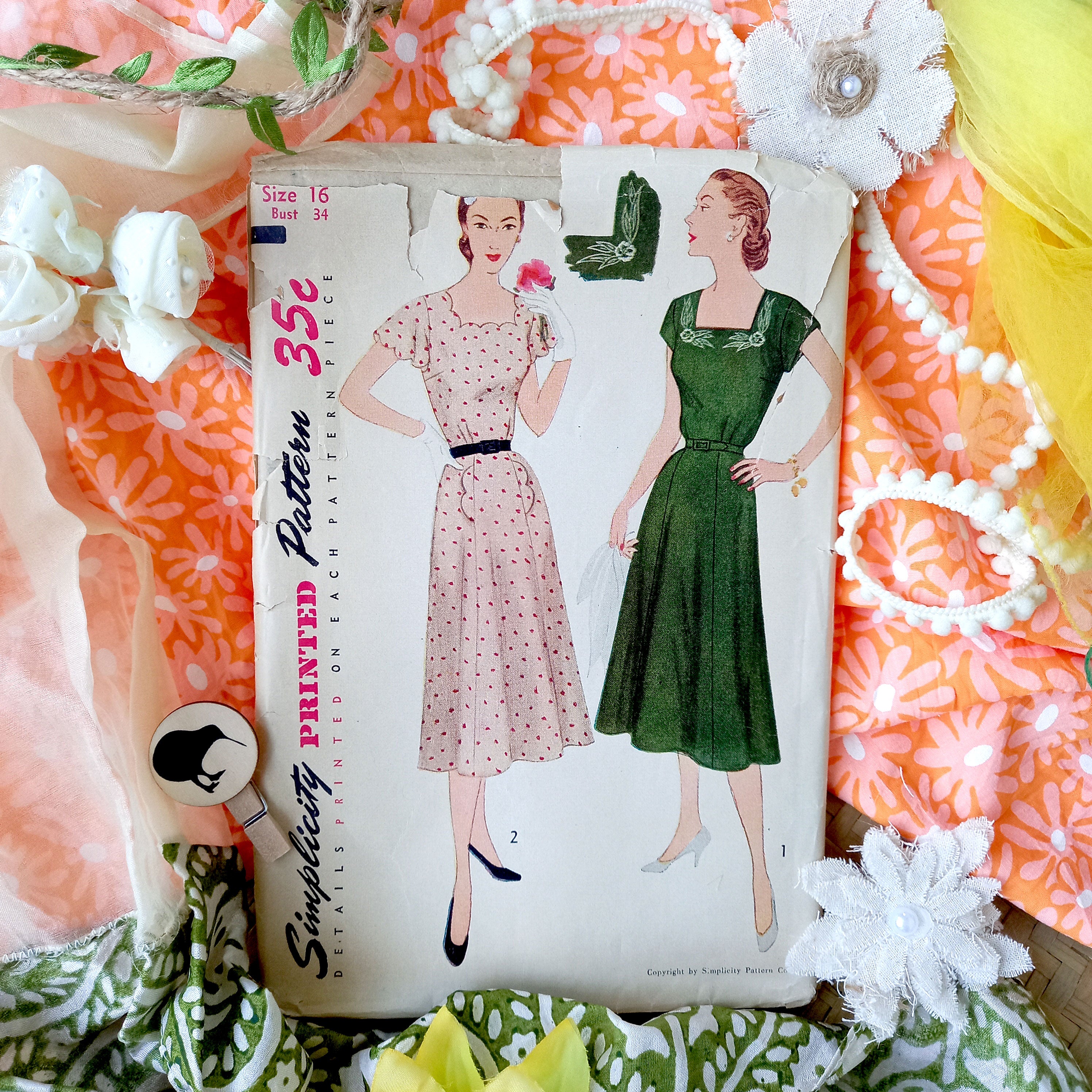 Simplicity 3553