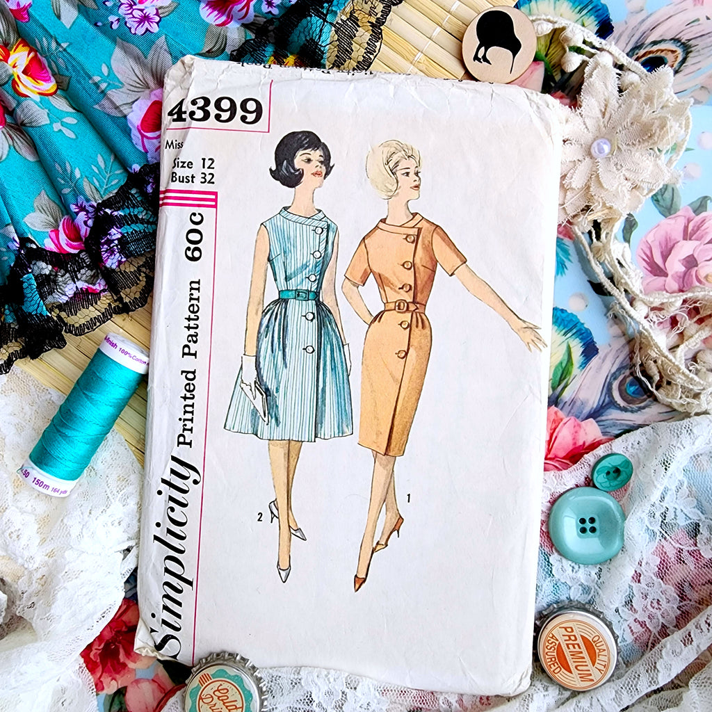 Simplicity 4399