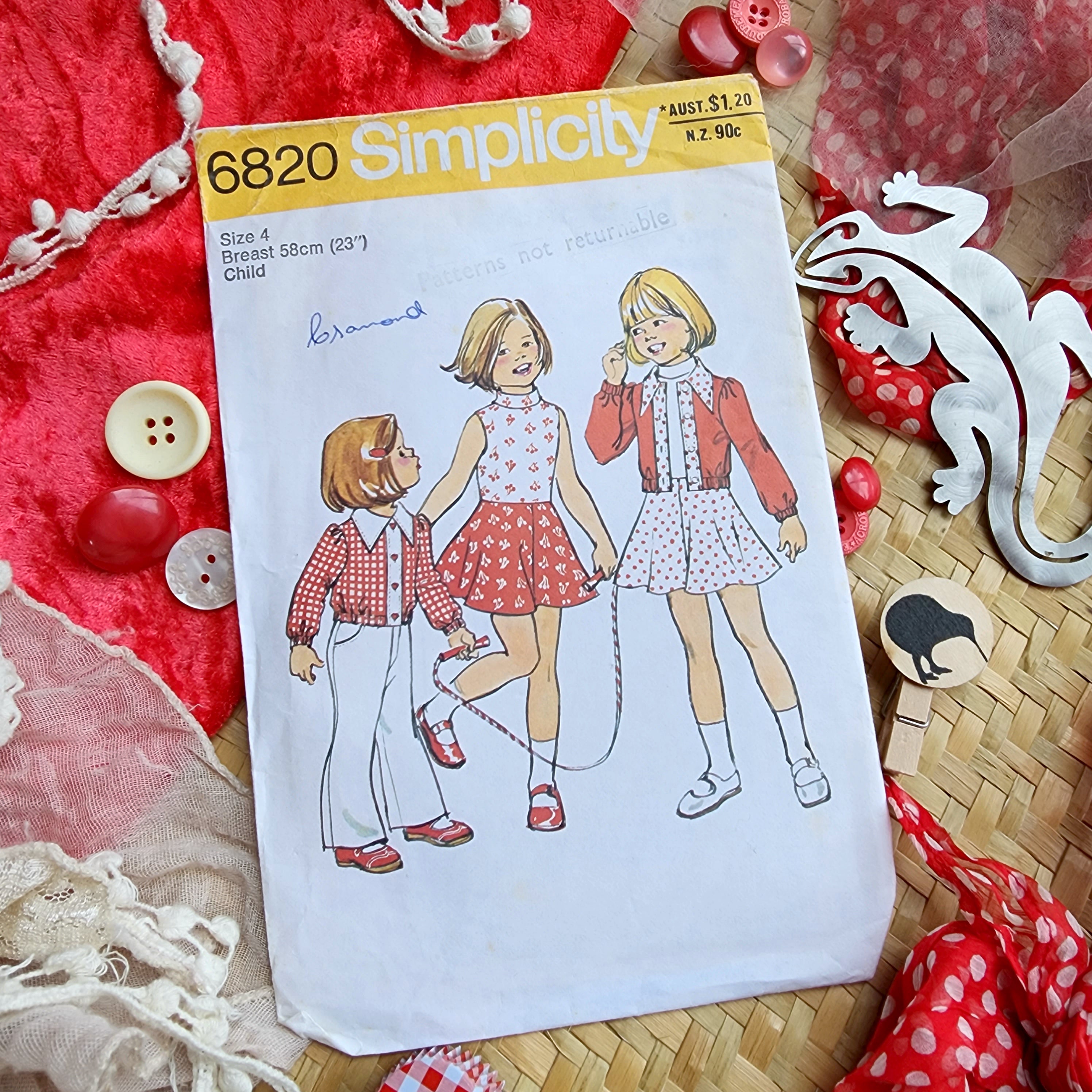 Simplicity 6820