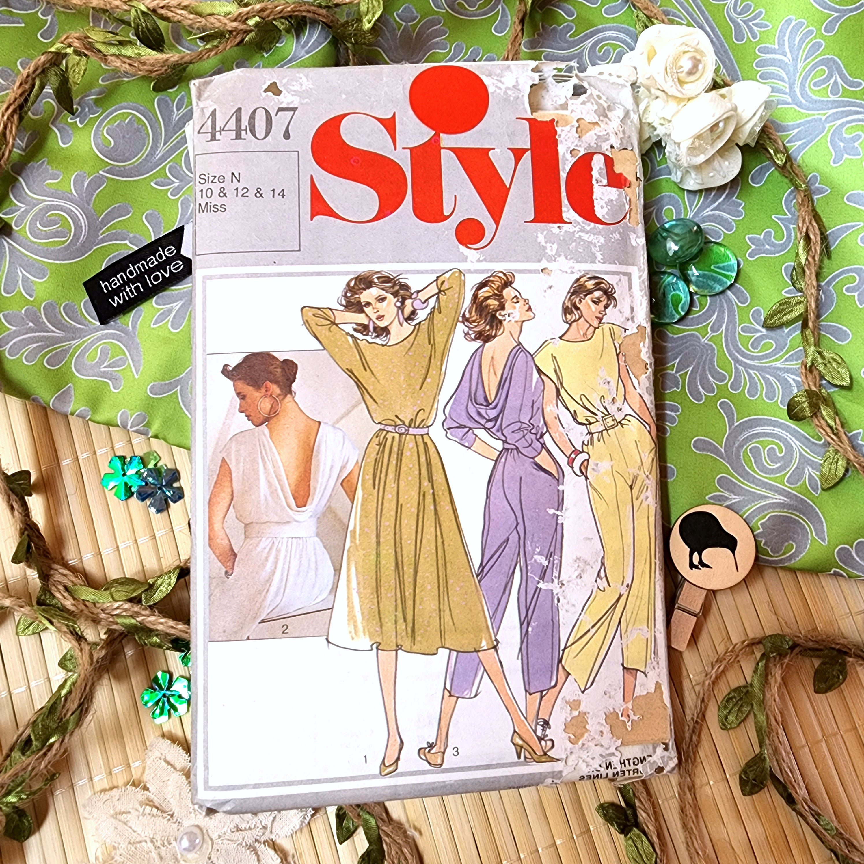 Style 4407